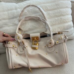 Paddington style Cream Handbag with Gold lock and key